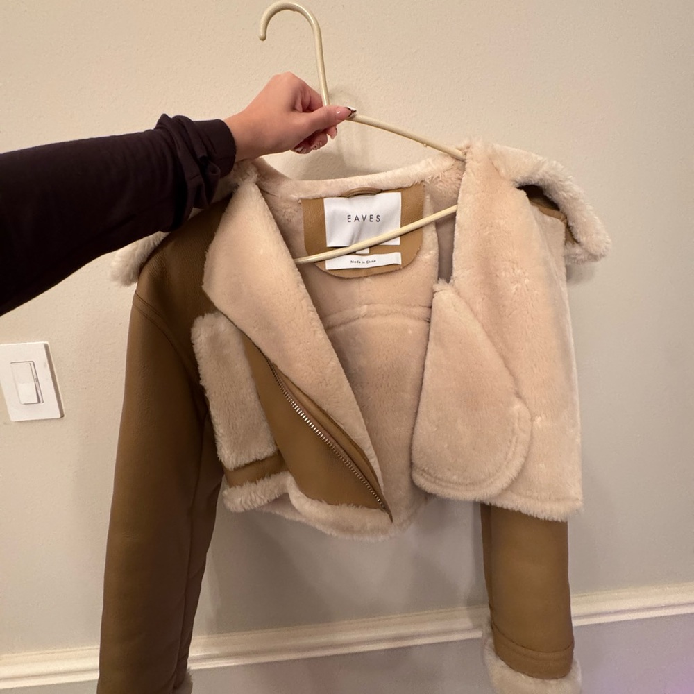 Eaves Women's Tan and Cream Teddy Jacket